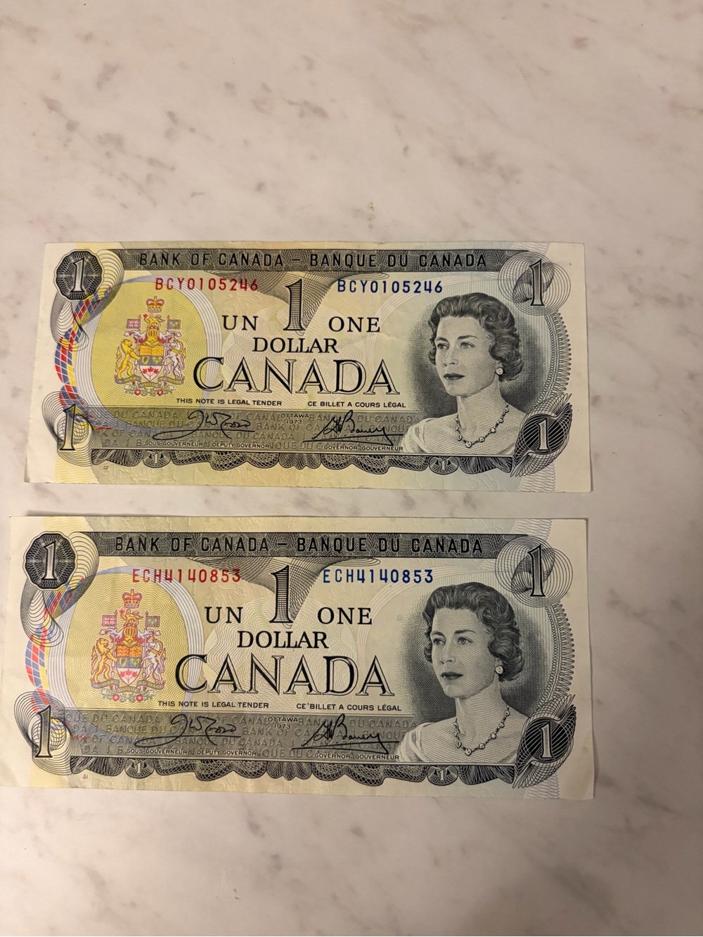1973 pair Vintage Canada one dollar Bills